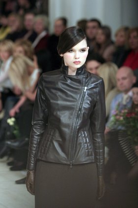     . Ukrainian Fashion Week  - 2012.